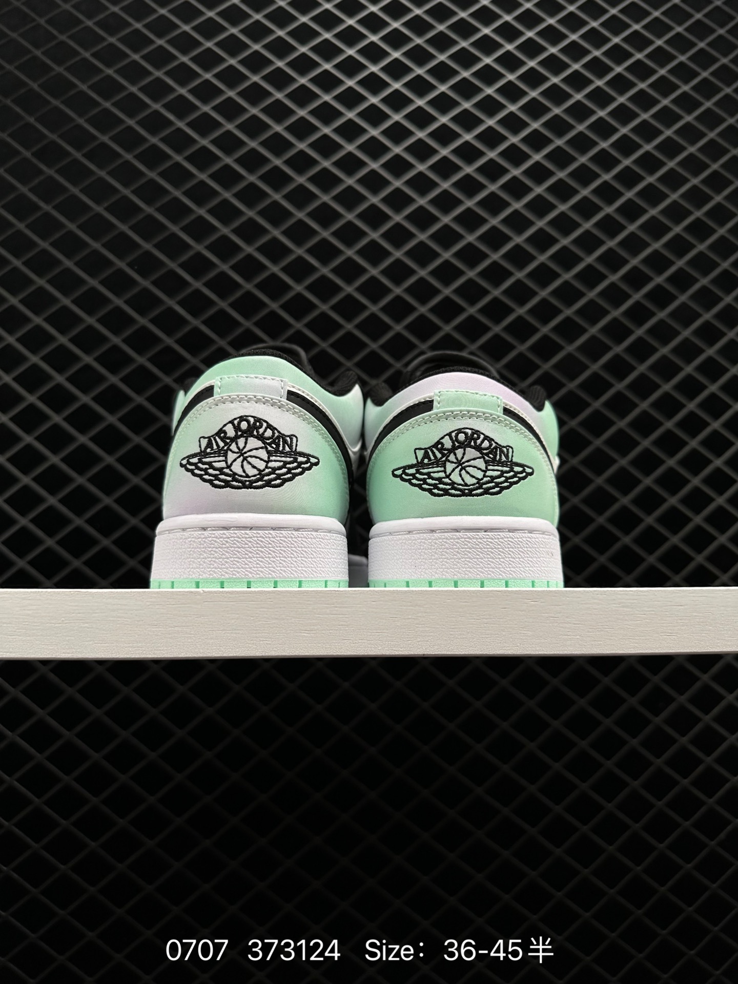 Air Jordan 1 Low AJ1